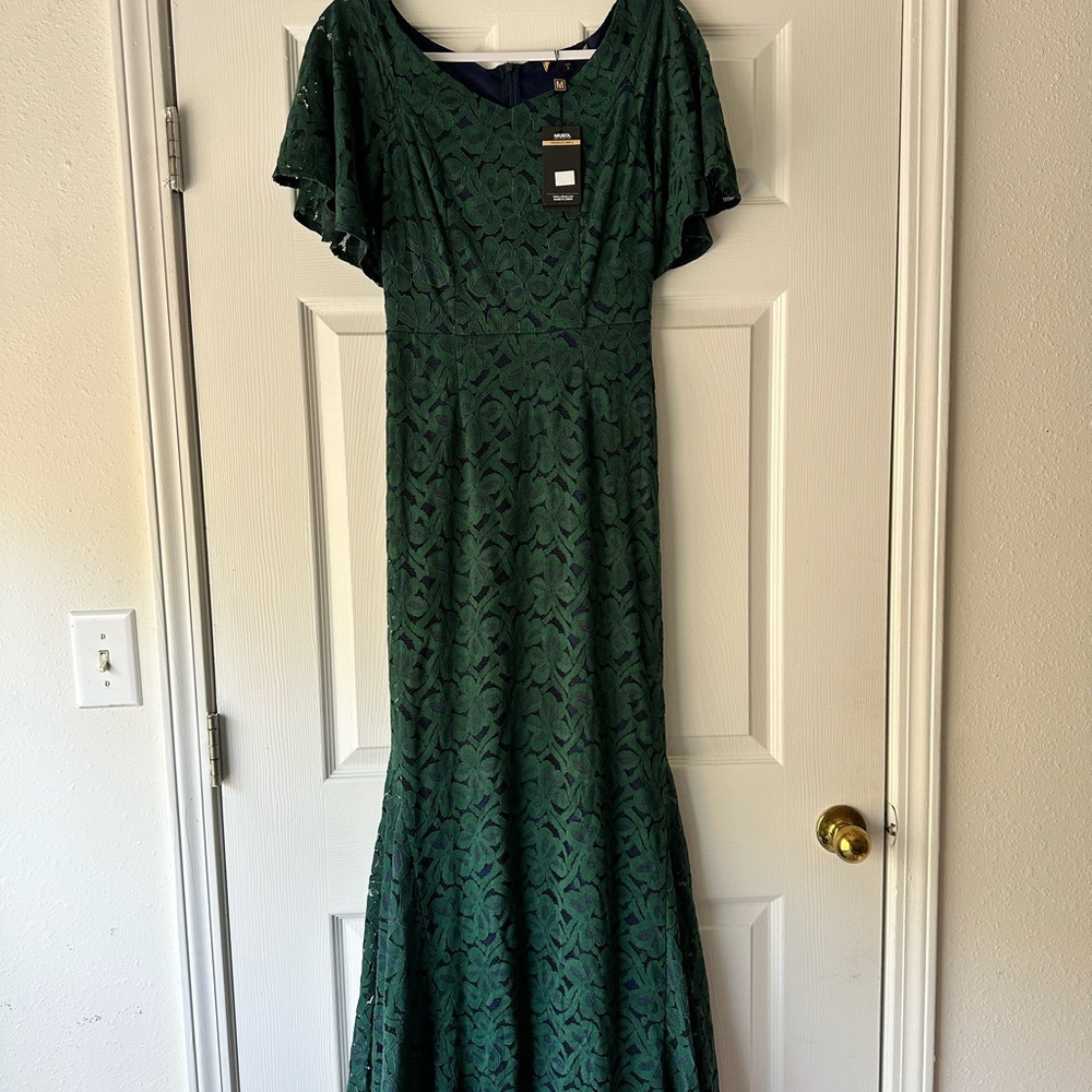 NEW! Miusol Women’s Gown Size small - Picture 12 of 12